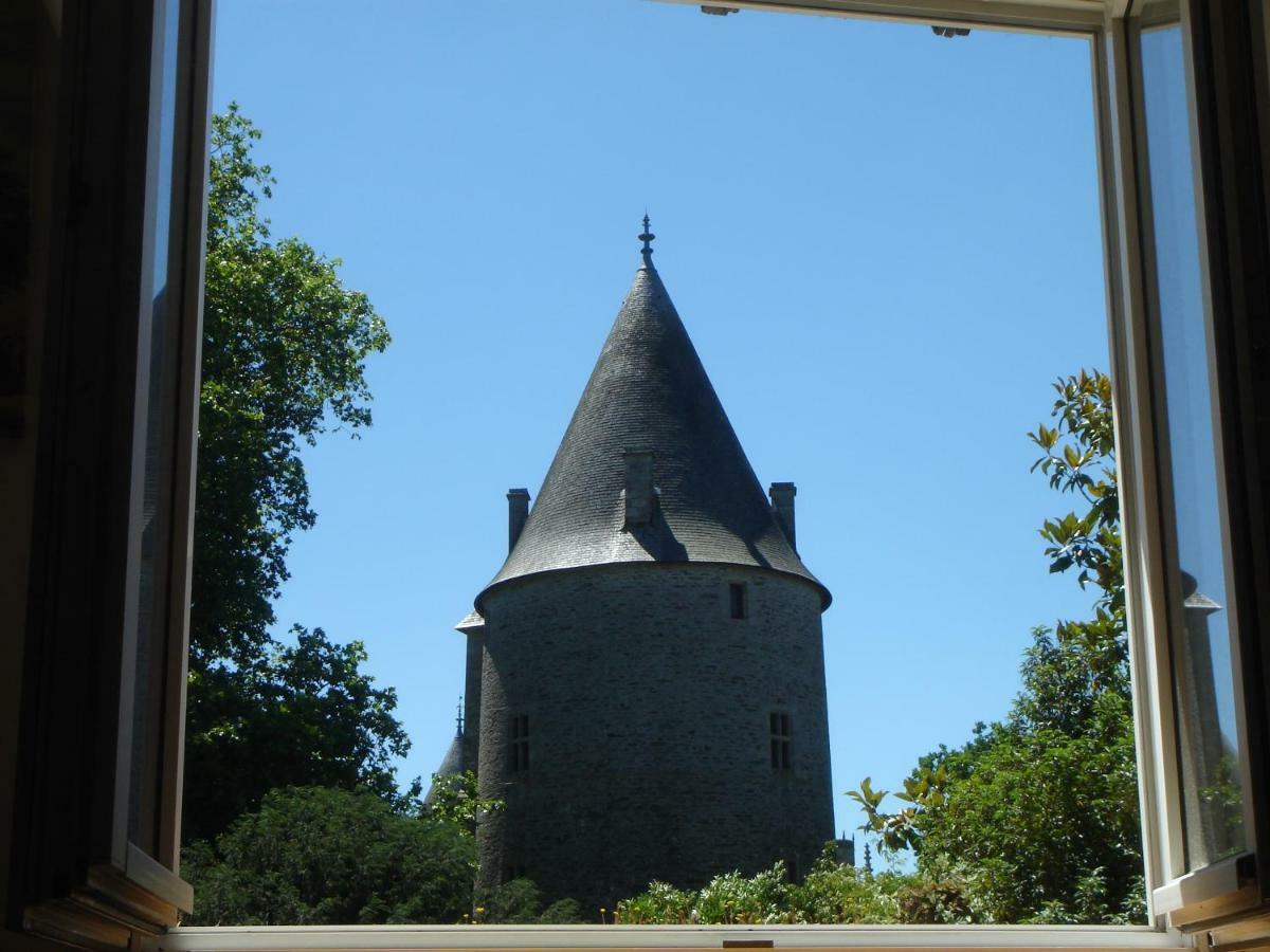 Hotel La Maison De Ville Josselin Exterior foto